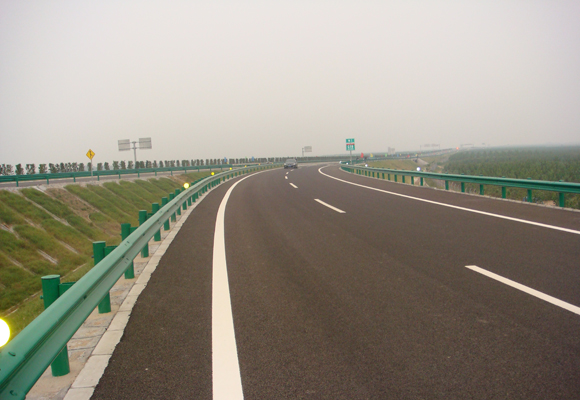 7、國(guó)家重點(diǎn)公路榮成至烏海線（G18）新河至新莊子高速公路項(xiàng)目